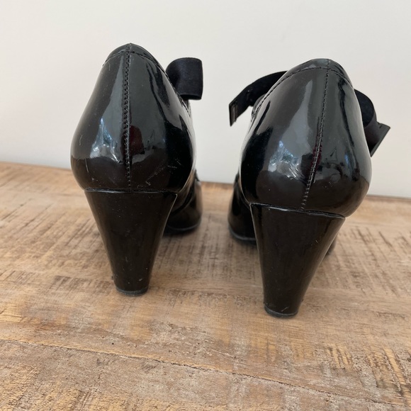 Hush Puppies patent leather heels - Picture 3 of 4
